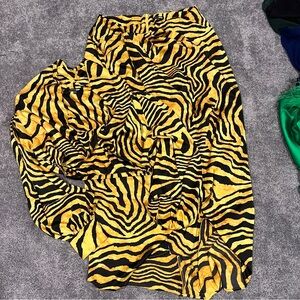 Fashion Nova Black Gold Ruched SET